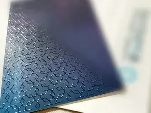 التغليف والملصقات الورقية